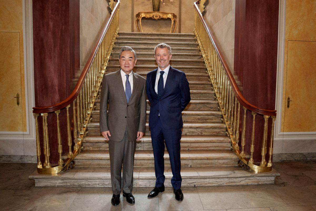 King Frederik X welcomed Chinese Foreign Minister Wang Yi to Amalienborg Palace in Copenhagen during the diplomat's official visit to Denmark.