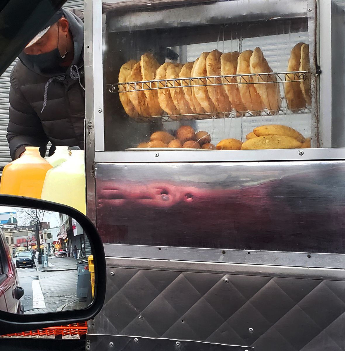 Alcapurrias are a staple of street food and family gatherings across Puerto Rico