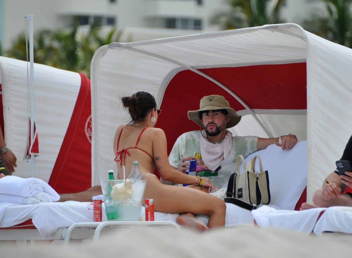 Bad Bunny and Gabriela Berlingeri all smiles during romantic beach day in Australia, seemingly confirming reunion