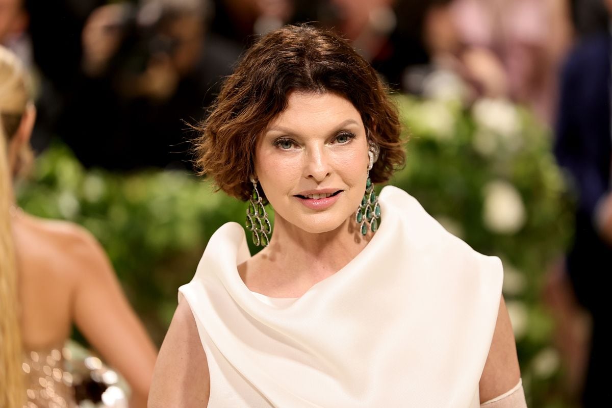 Linda Evangelista attends The 2024 Met Gala 
