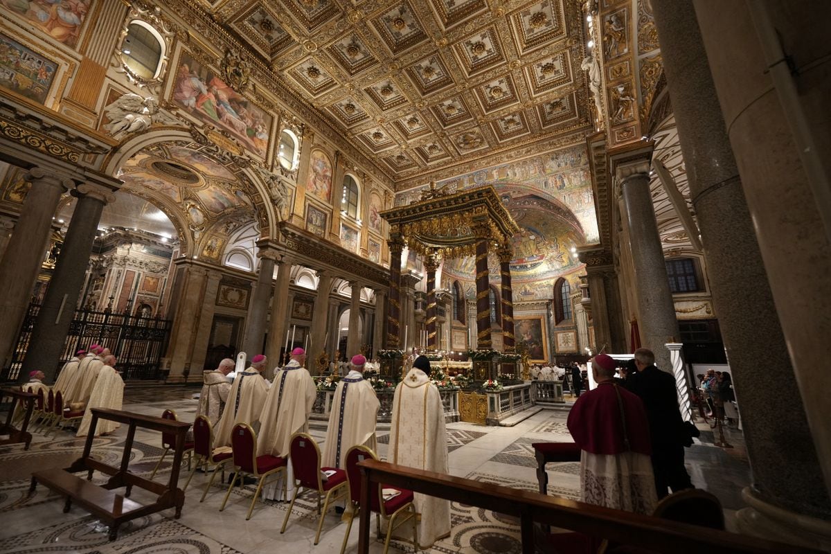Inside the Santa Maria Maggiore Basilica (Saint Mary Major)