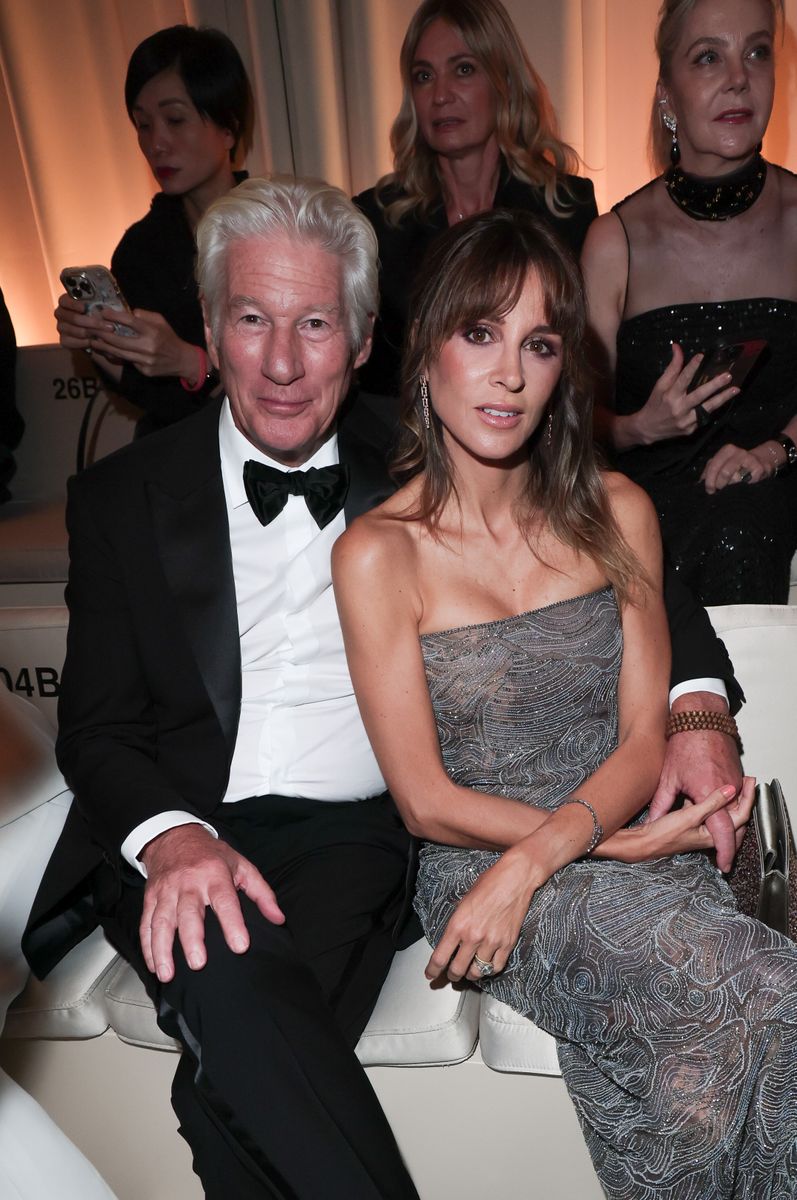 Despite the age difference and the complexities of Gere’s fame, she said, “the problems disappear” when the bond is that strong.
