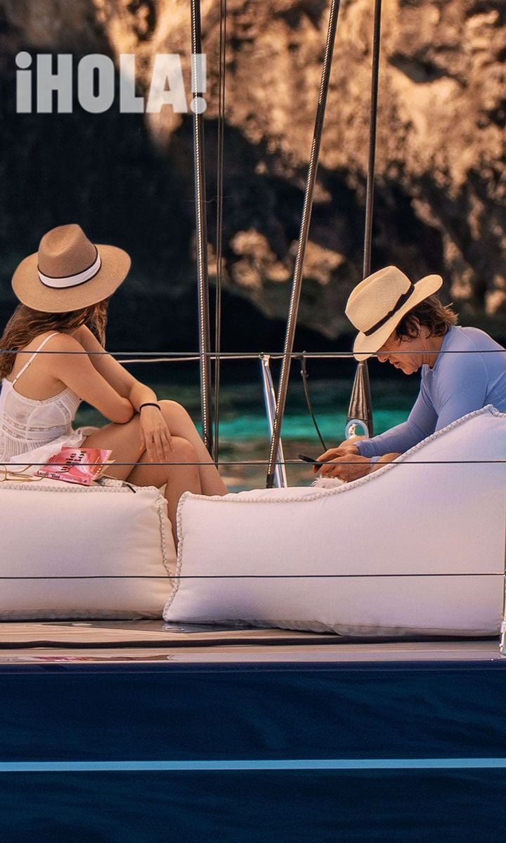 Ana de Armas and Tom Cruise's Secret Spanish Escape: Exclusive Photos Revealed