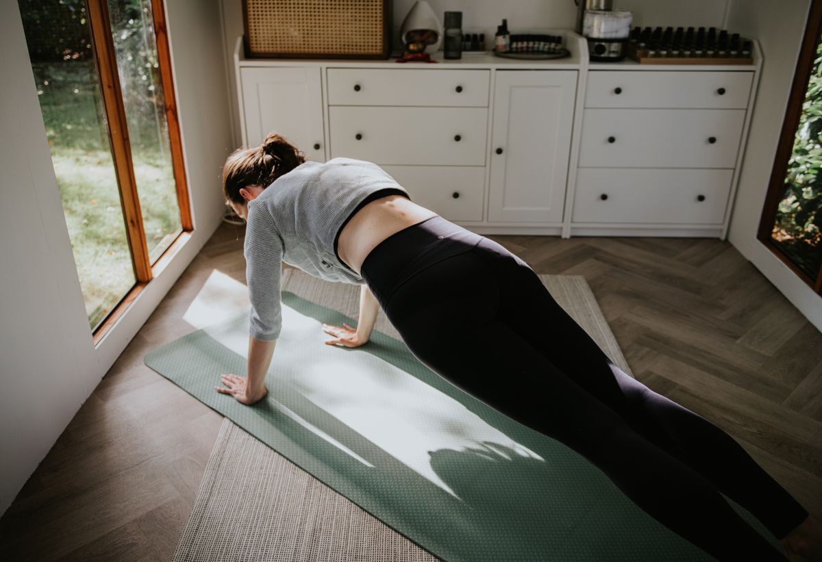 Pedro Pascal’s Trainer Reveals His Exact Workout Routine at 50