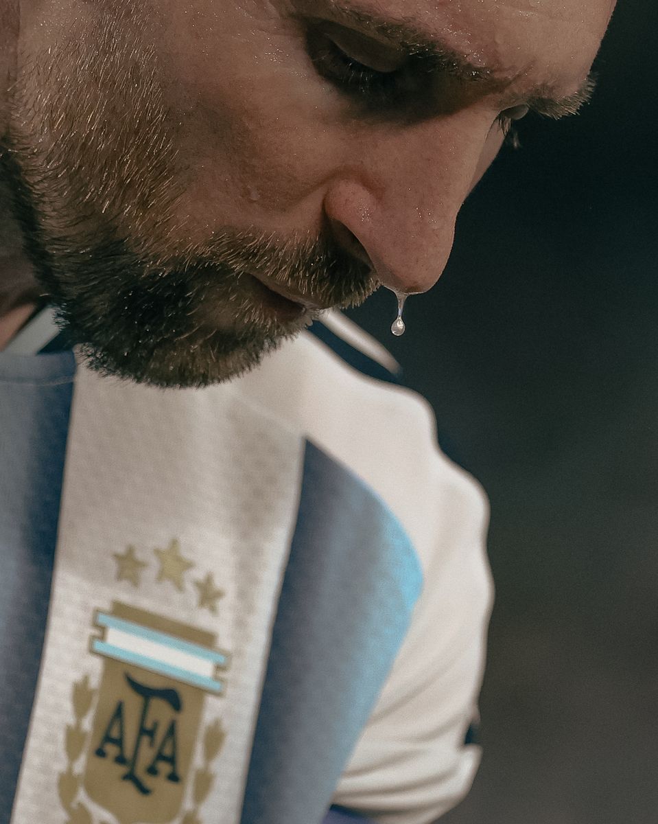 "Why did I cry? It was something completely unrelated to football. I went through some difficult days," Messi said