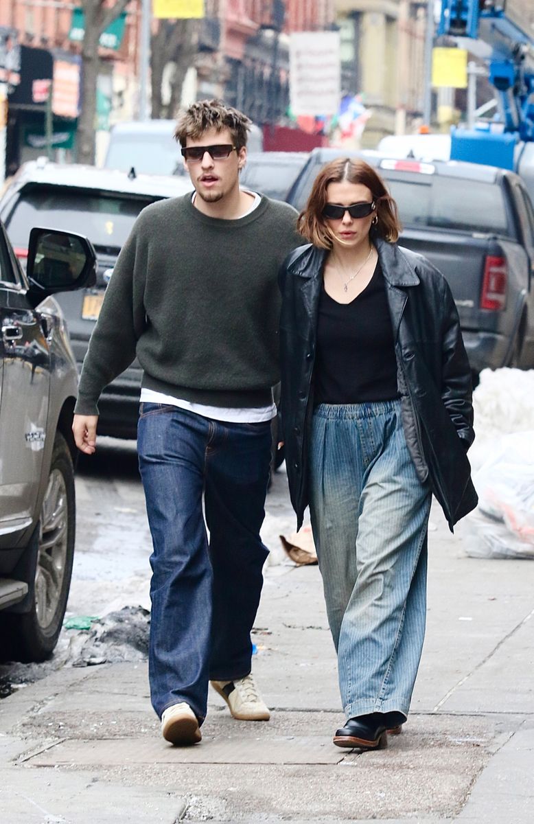 Millie Bobby Brown slams 'vicious' trolls over husband Jake Bongiovi’s stroller backlash: 'I can carry my own things!'