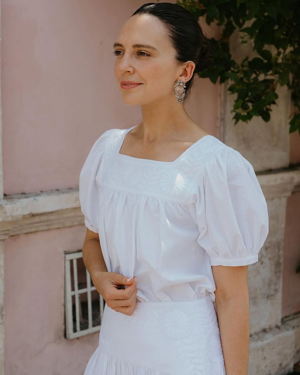Cristina Lynch preserves a 200-year-old Mexican tradition, inspired by the treasures of her childhood