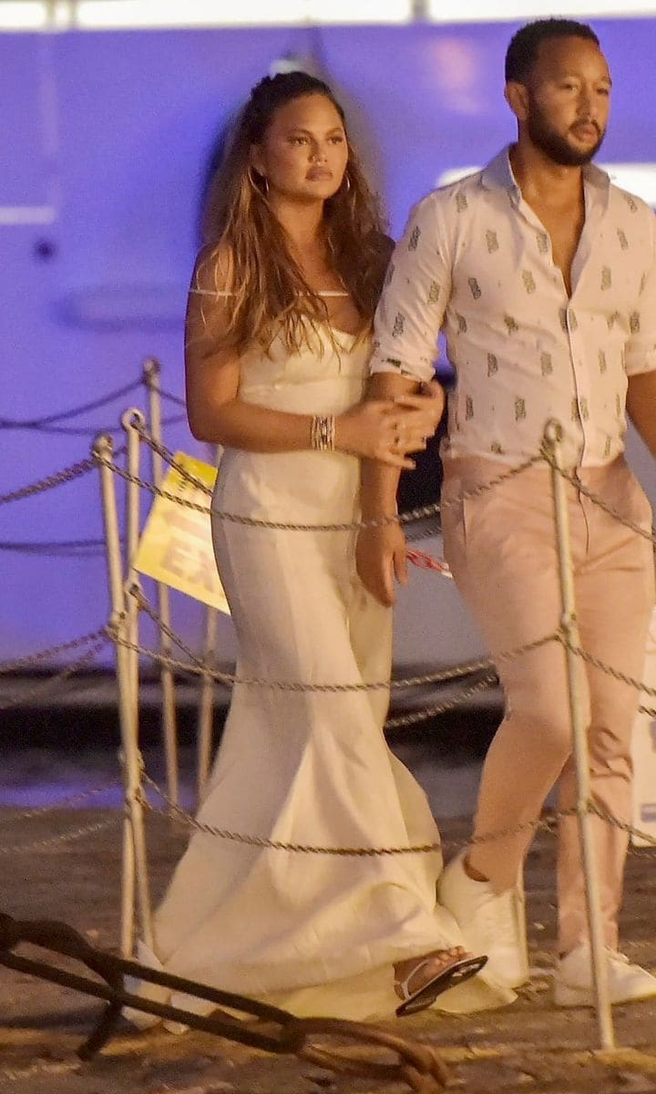 Chrissy Teigen and John Legend style