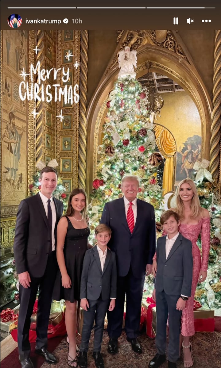 Ivanka, Donald Trump, and their family