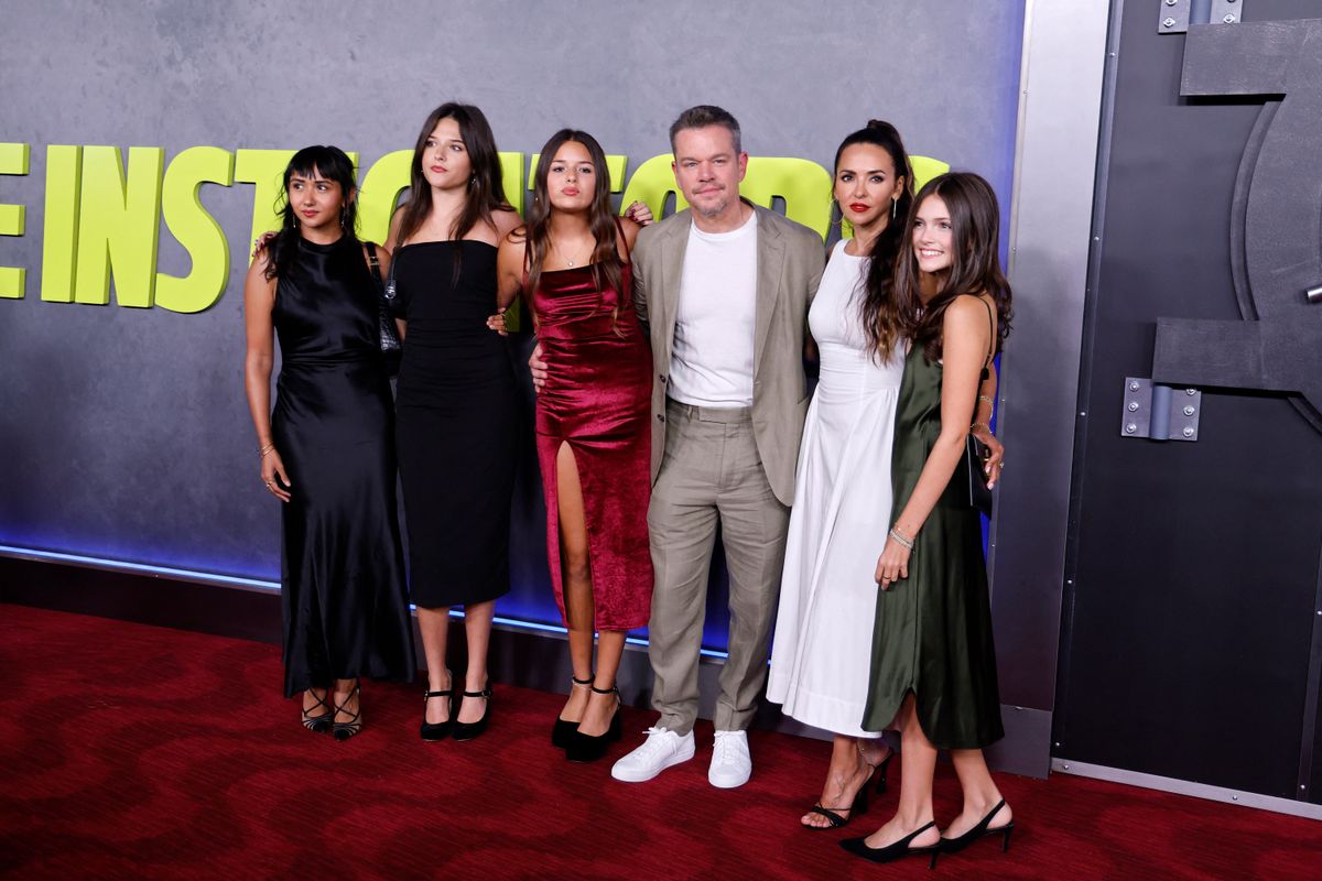 Alexia Barroso, Isabella Damon, Gia Damon, Matt Damon, his wife Luciana Barroso and Stella Damon