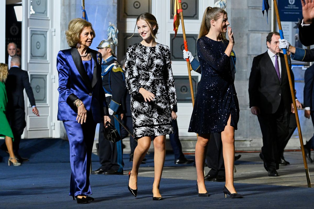 Queen Sofia, Crown Princess Leonor, and Princess Sofia at the 2022 Princesa De Asturias Awards