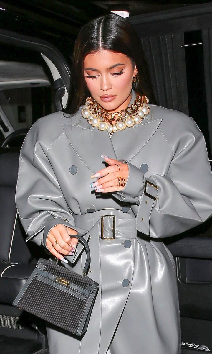 Kylie Jenner outfit