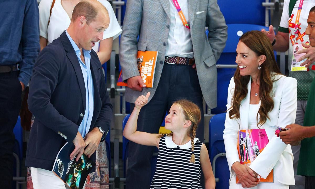 Charlotte gave her dad a thumbs up!