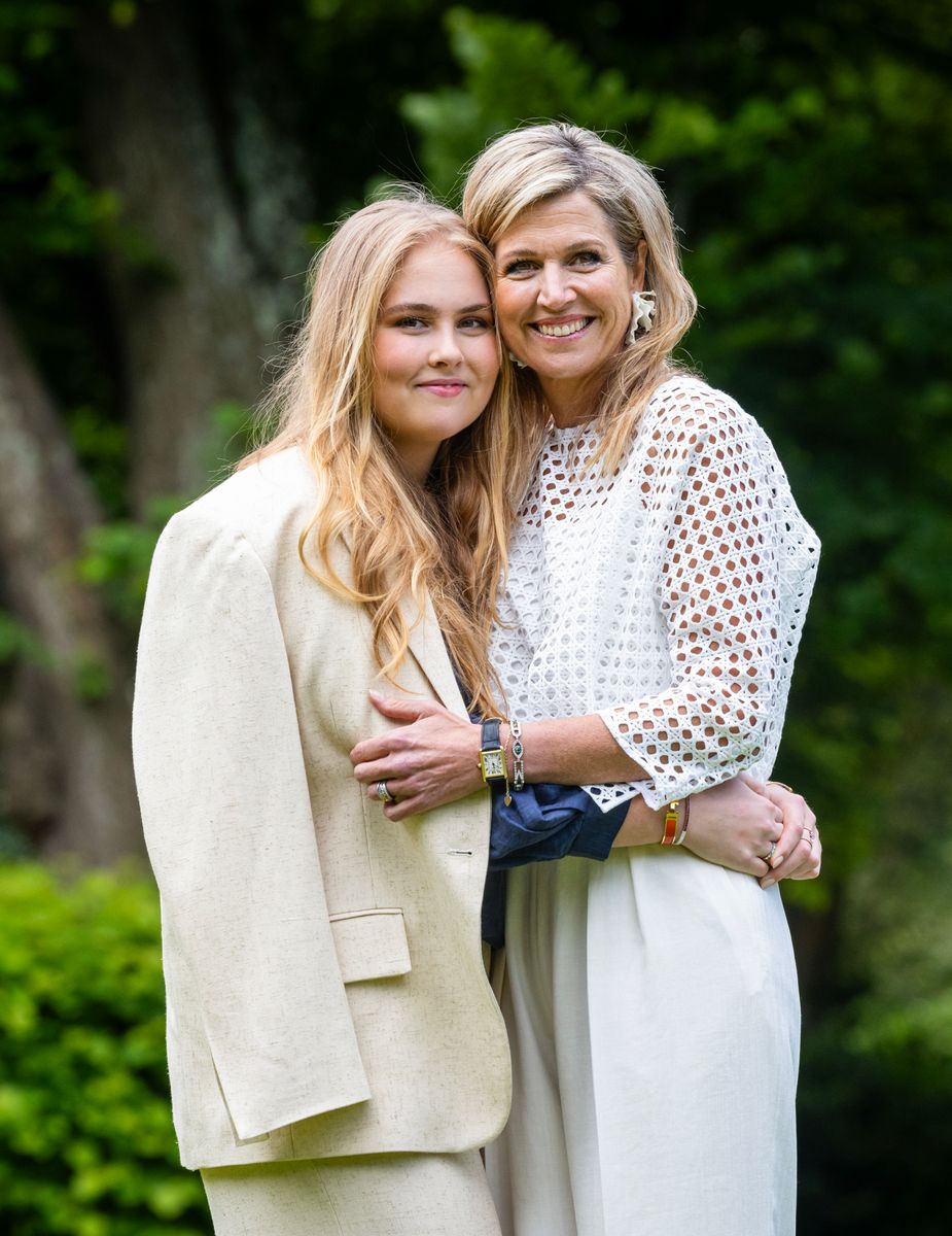 It later emerged that the Princess of Orange had temporarily relocated to Madrid, where she was able to continue her studies discreetly under the protection of King Felipe VI of Spain and Queen Letizia of Spain