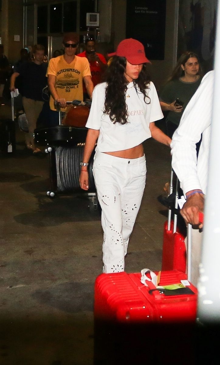 Bruna Marquezine and Shawn Mendes spent the New Year together as they were reportedly seen packing on the PDA in the Algogoas.