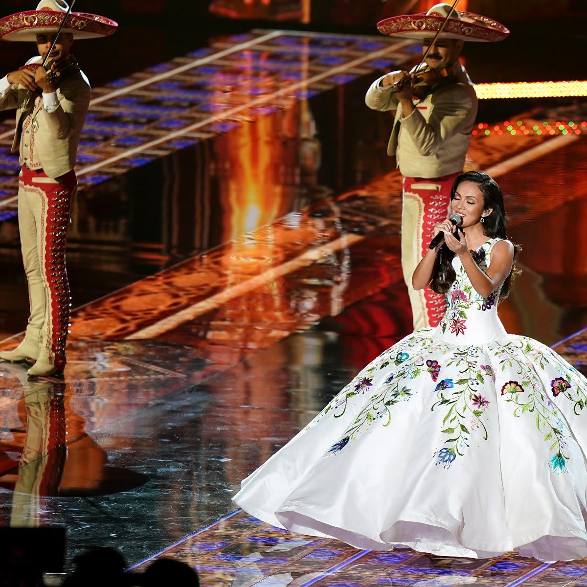 The 21st Annual Latin GRAMMY Awards   Show