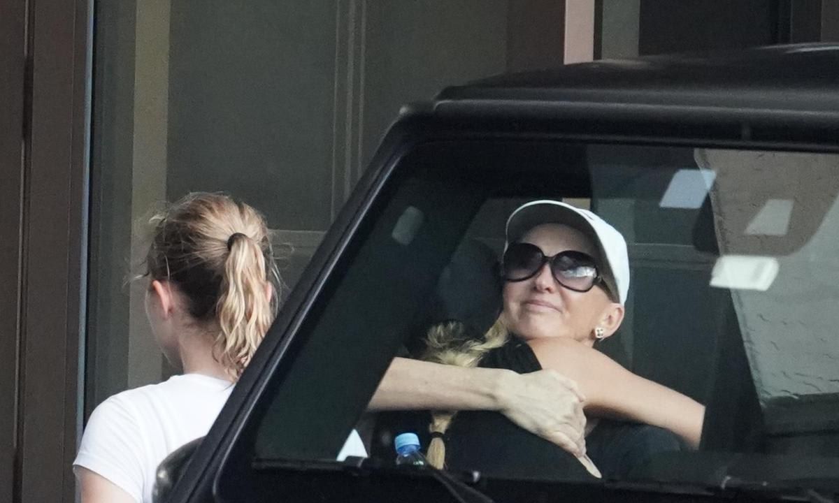 Ivanka Trump and Miranda Rijnsburger