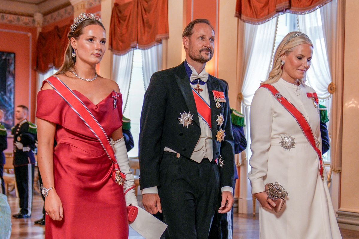 (LtoR) Princess Ingrid Alexandra of Norway, Crown Prince Haakon of Norway and Crown Princess Mette-Marit of Norway arrive for the gala dinner in honour of the French President and his wife at the Royal Palace in Oslo on June 23, 2025, as part of his state visit to Norway. (Photo by Stian Lysberg Solum / various sources / AFP) / Norway OUT (Photo by STIAN LYSBERG SOLUM/NTB/POOL/AFP via Getty Images)          