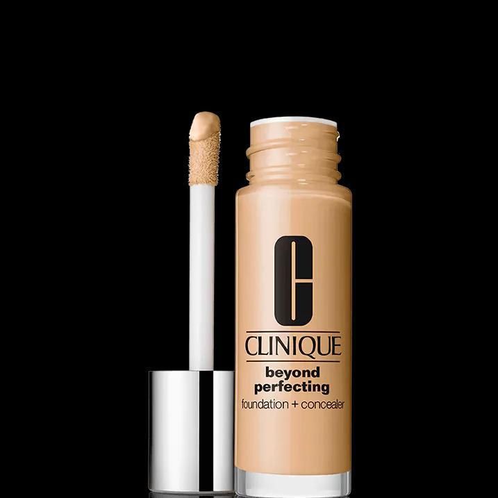 Beyond Perfecting Foundation + Concealer de Clinique