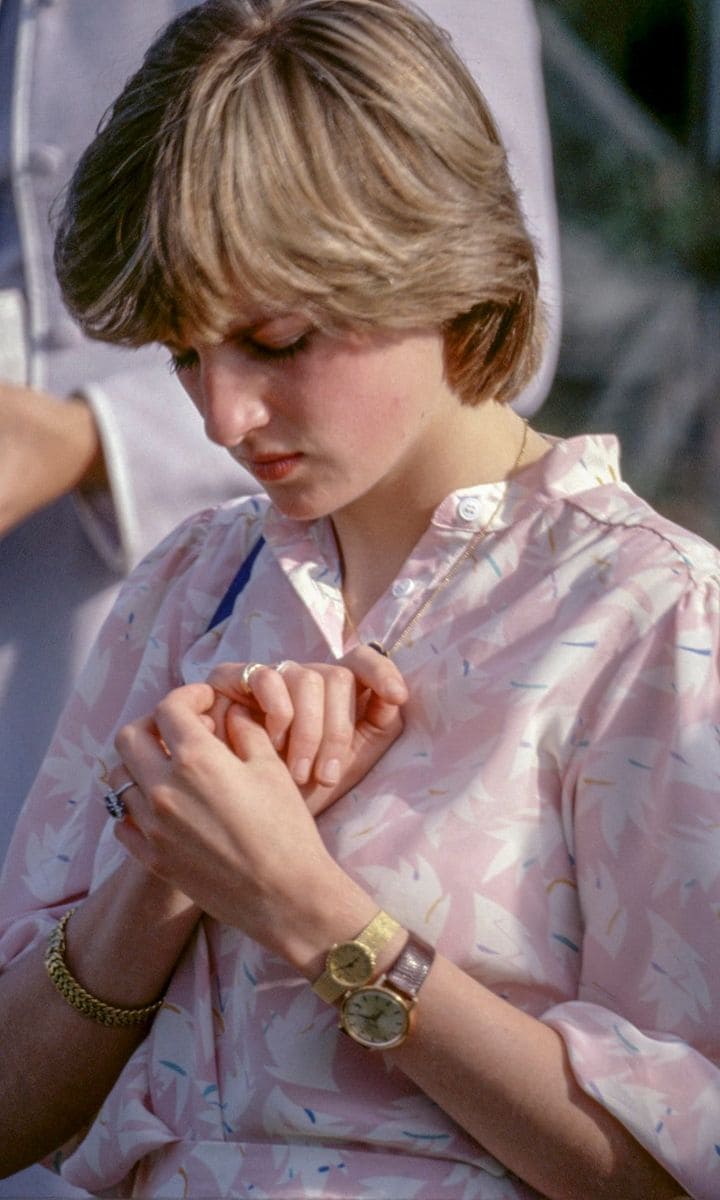 12 Photos Proving Princess Diana Was a Fashion Icon