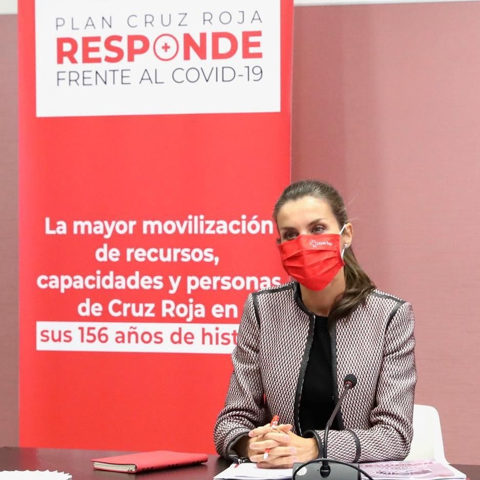 Queen Letizia changed her mask for her meeting on Oct. 1