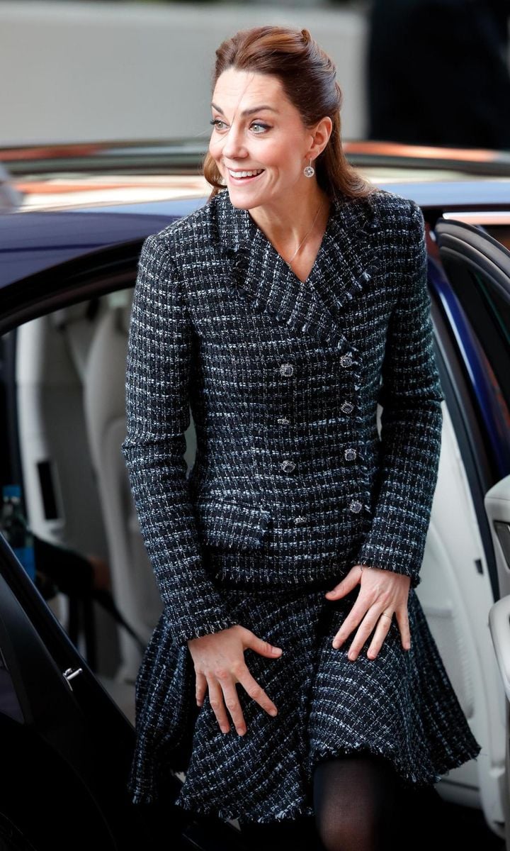 Kate Middleton left her engagement ring behind for the hospital visit