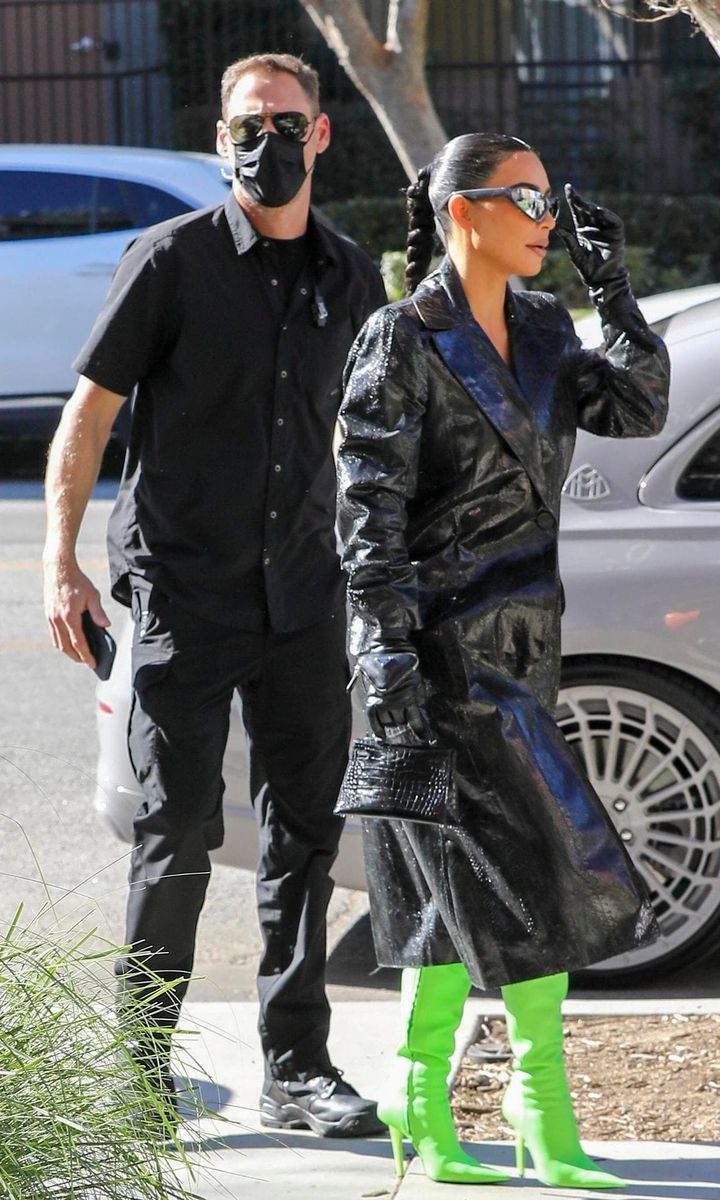 Kim Kardashian has coffee date with Chelsea and Hillary Clinton