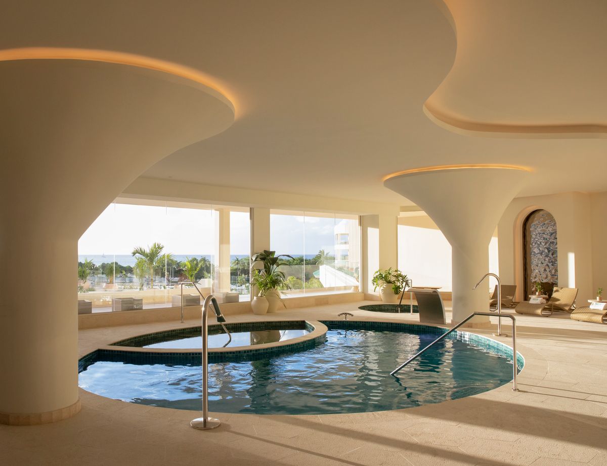 JOIA Aruba/Iberostar pool 
