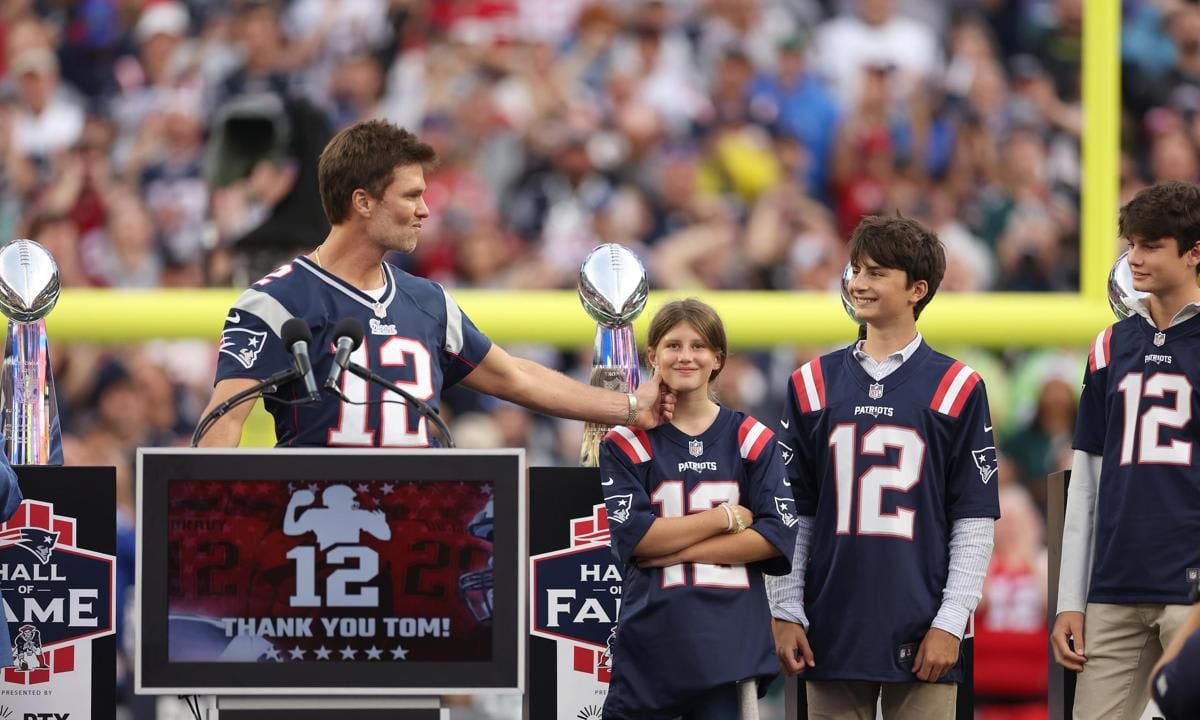 Philadelphia Eagles v New England Patriots