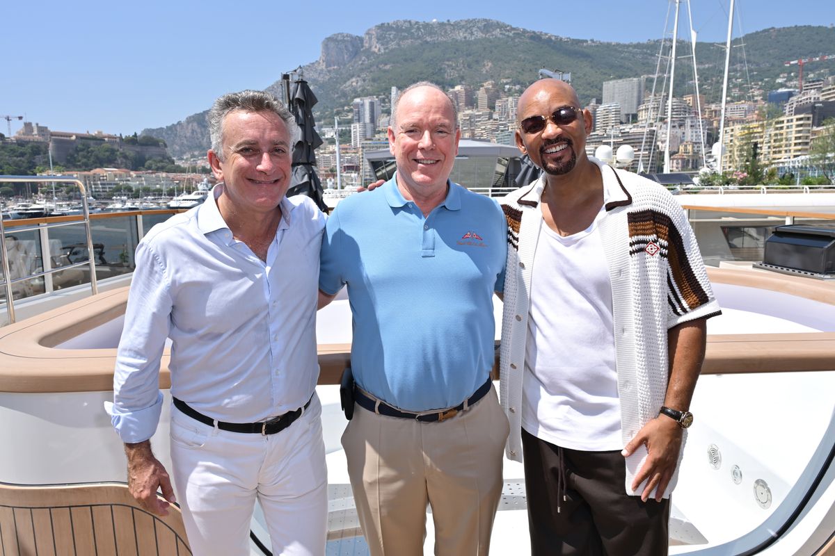 Founder Alejandro Agag, Prince Albert, and Will Smith pose together, signaling a sustainable new era for water sports.