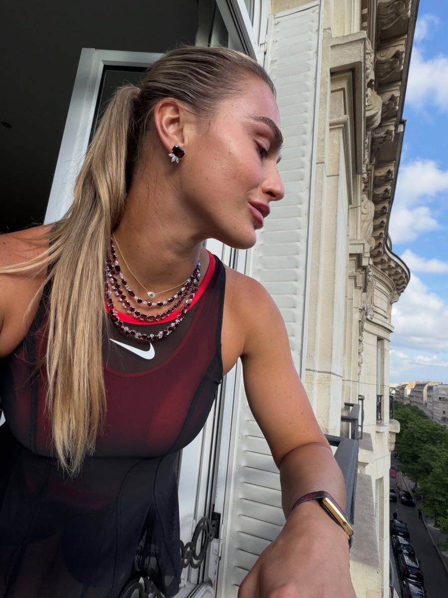 Aryna Sabalenka sparkles in diamonds as she opens French Open with victory
