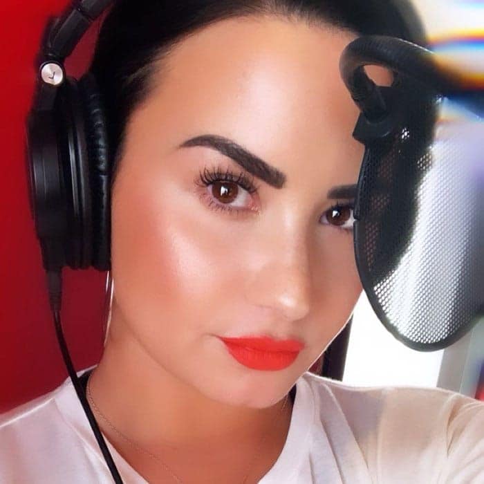 Demi Lovato studio