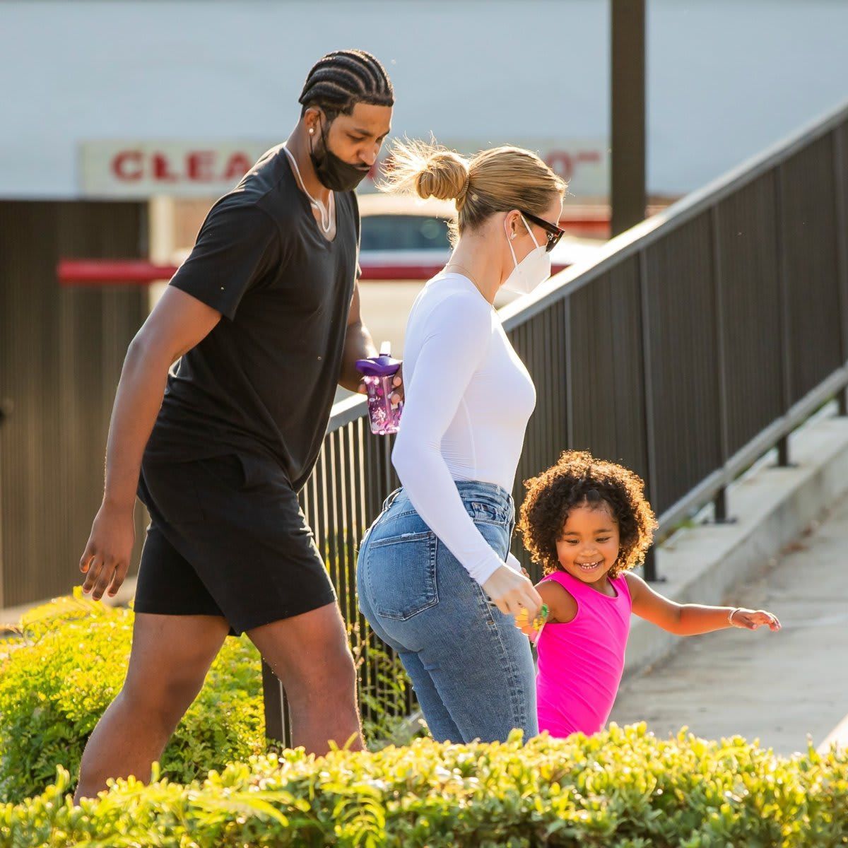 Khloé Kardashian and Tristan Thompson take True to gymnastics