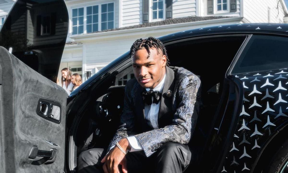 LeBron James’ 17 year old son Bronny gets all dressed up for prom