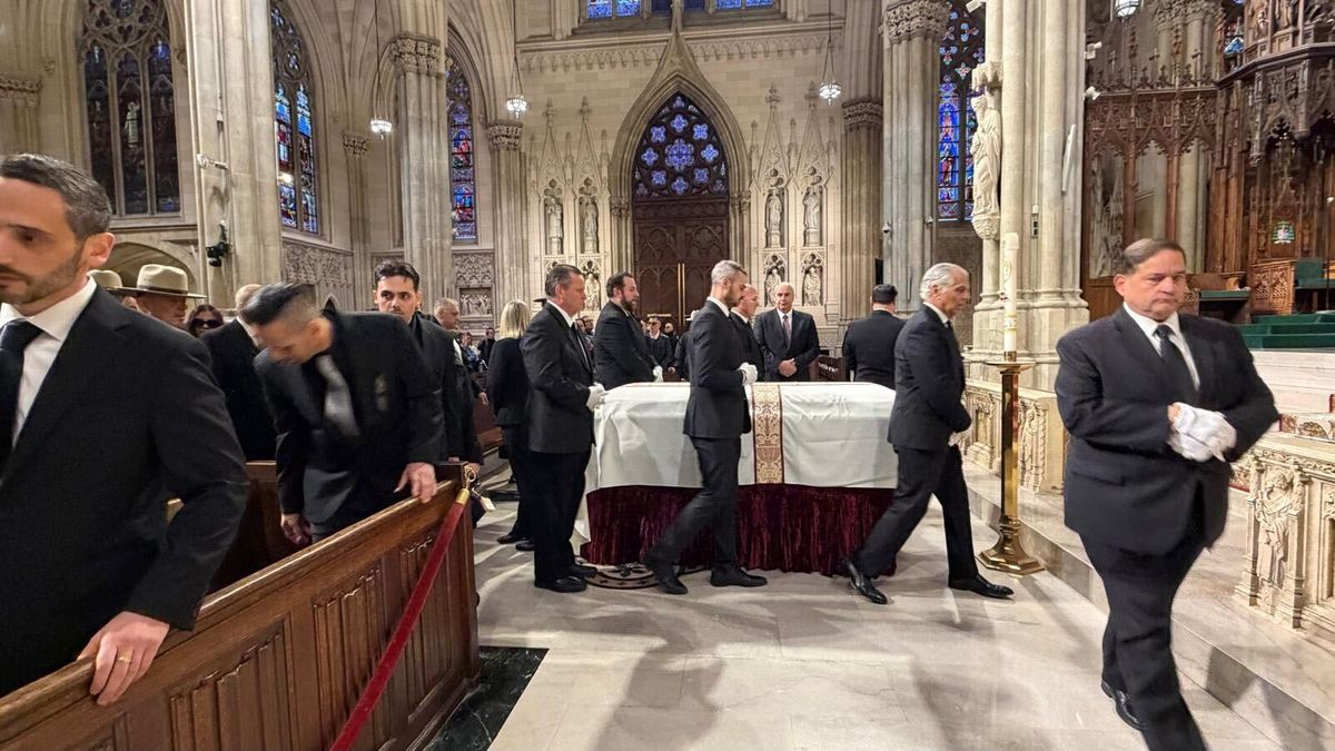 Willie Colón’s emotional funeral: Family, friends, and fans say goodbye ...