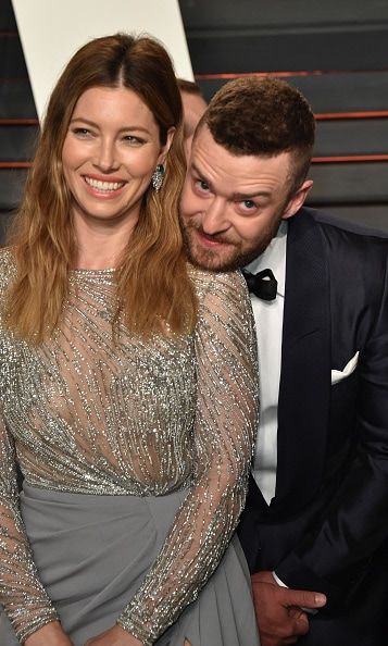 Justin and Jessica Biel at the Vanity Fair Oscars party
<br>
Photo: Getty Images
