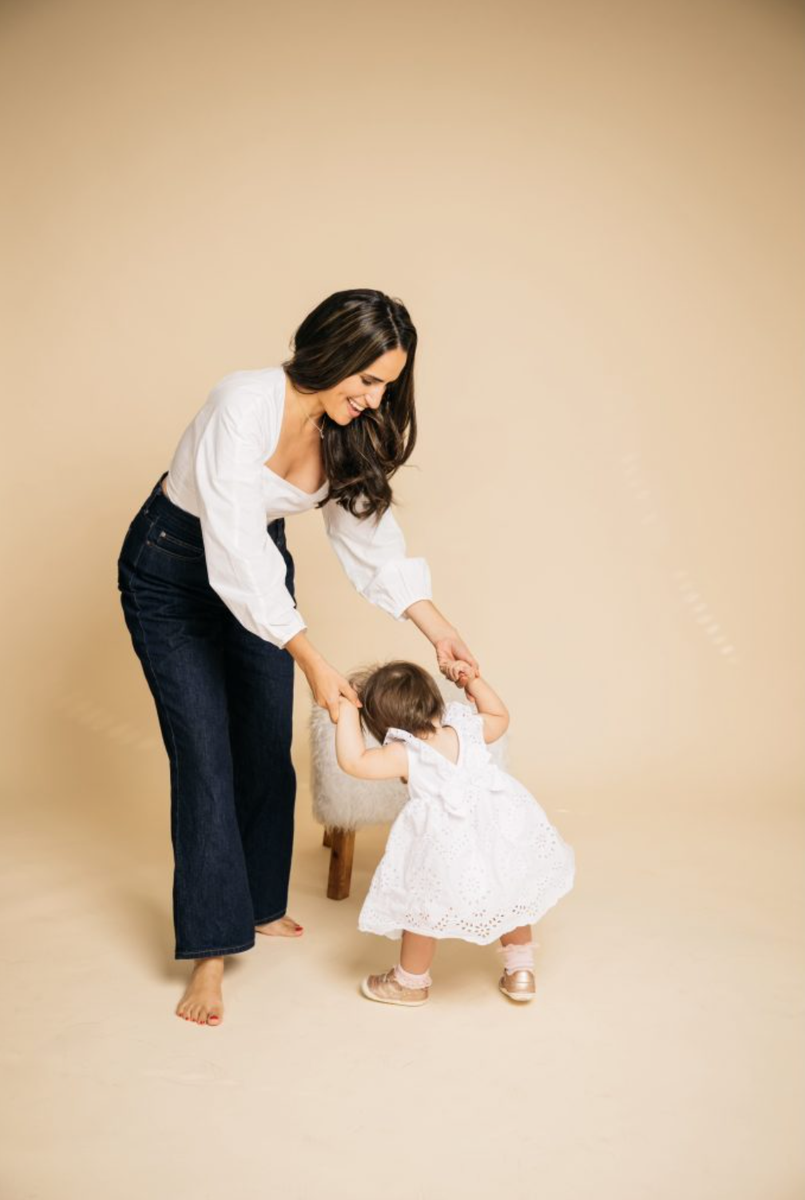 Mercedes Sanchez is helping break taboos around motherhood after 40 through her bilingual platform Soy Nueva Mamá
