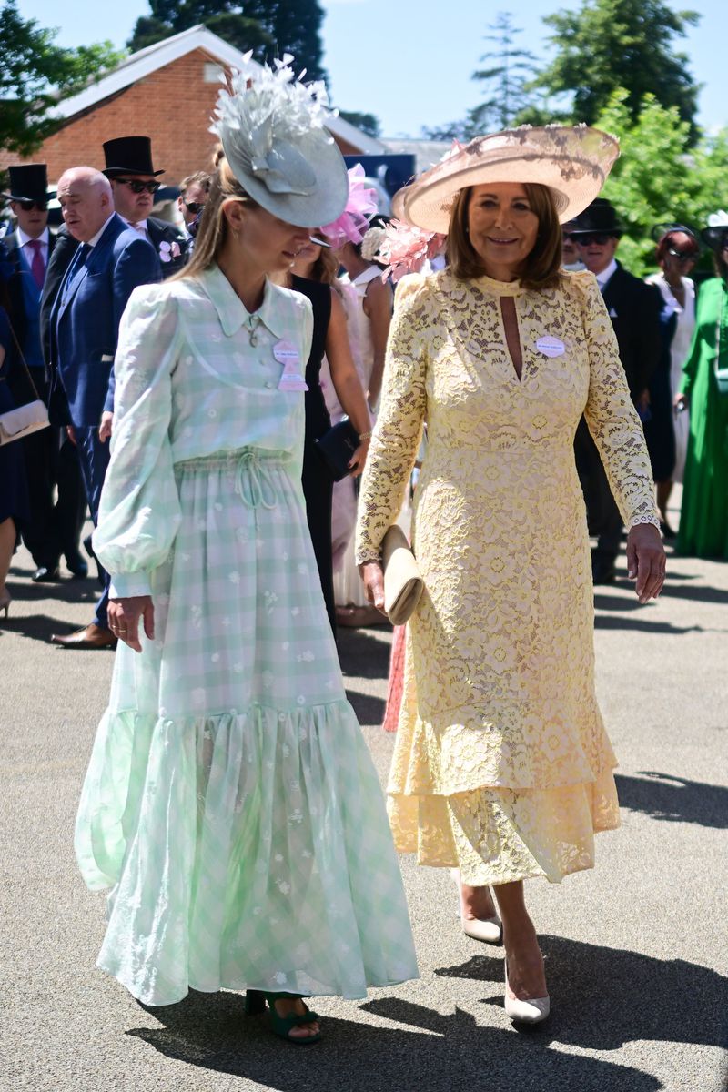  Carole Middleton and daughter-in-law Alizee