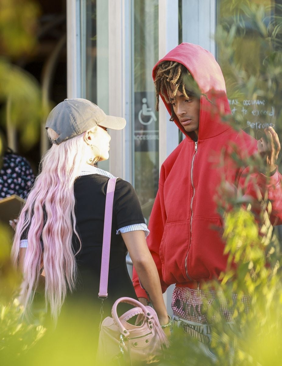 She expressed disappointment when photos showed him passionately kissing another woman