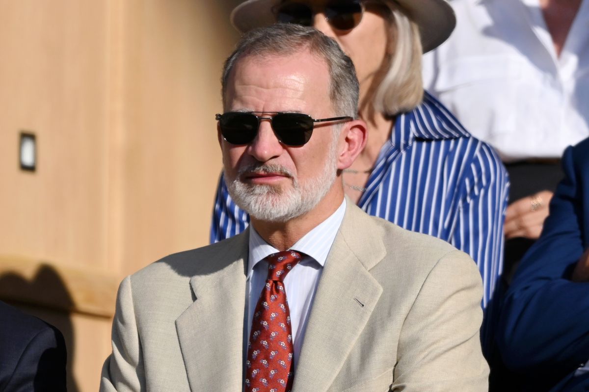 The British press has taken notice of Felipe VI’s quiet confidence, describing him as one of the best-dressed men in European royalty.
