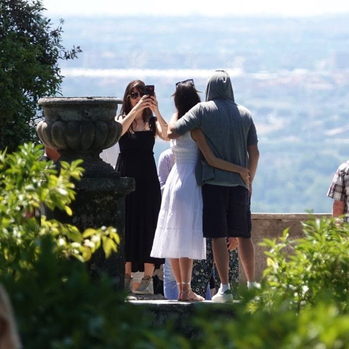 Leonardo DiCaprio, Camila Morrone vacation with their parents in Italy