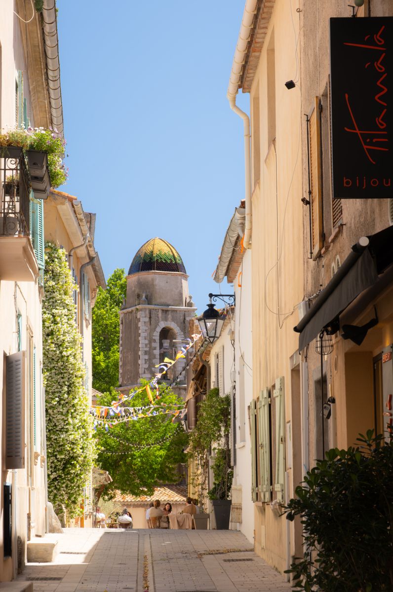 With its glamorous beaches, luxury yachts, and vibrant social scene, Saint-Tropez remains one of the French Riviera's most coveted summer destinations.