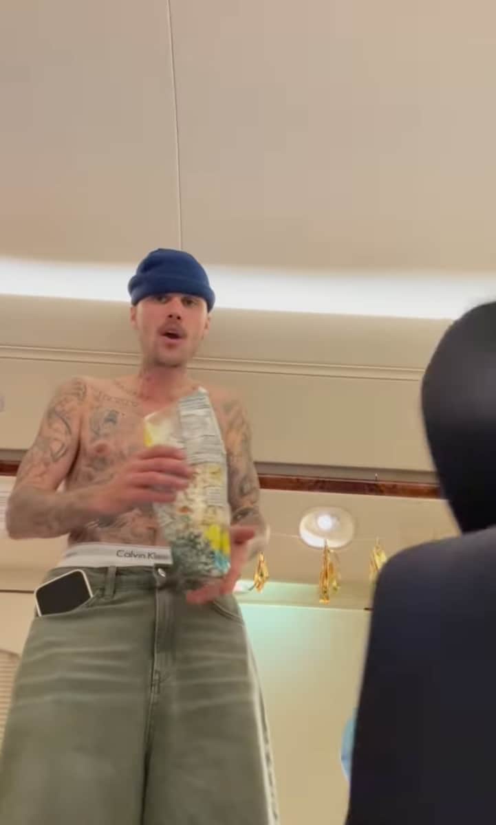 Justin Bieber went LIVE on social media 