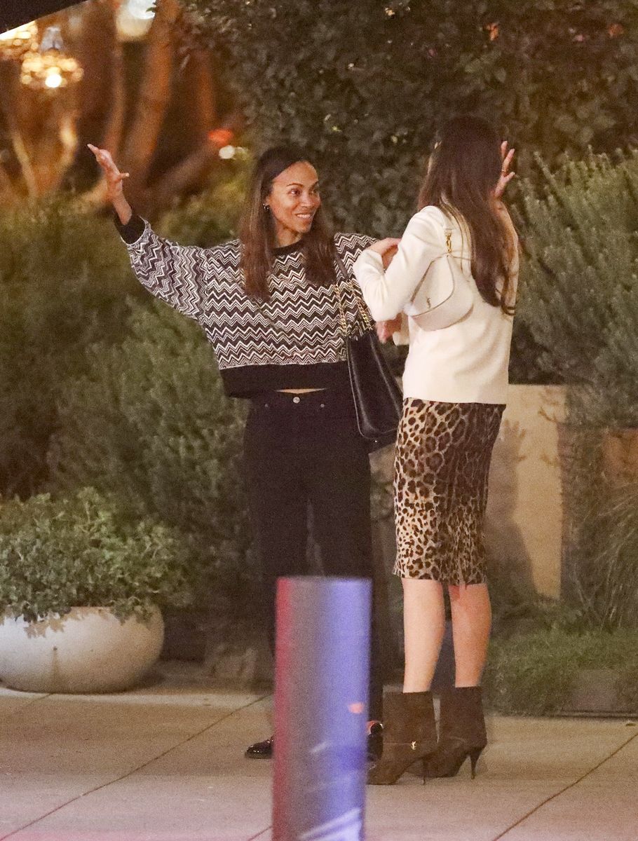 Saldaña and Perego met up with friends at a restaurant in West Hollywood