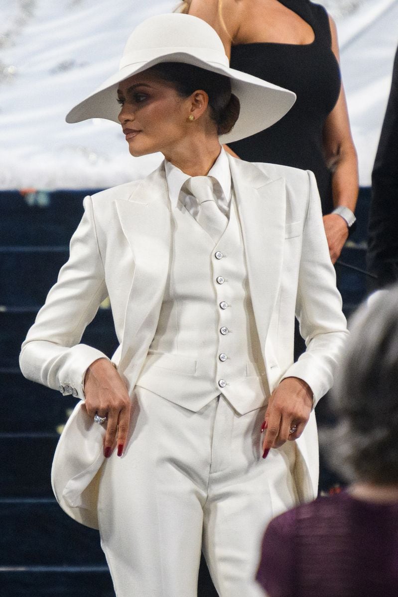 NEW YORK, NEW YORK - MAY 05: Zendaya attends the 2025 Met Gala Celebrating "Superfine: Tailoring Black Style" at Metropolitan Museum of Art on May 05, 2025 in New York City.  (Photo by John Shearer/WireImage)