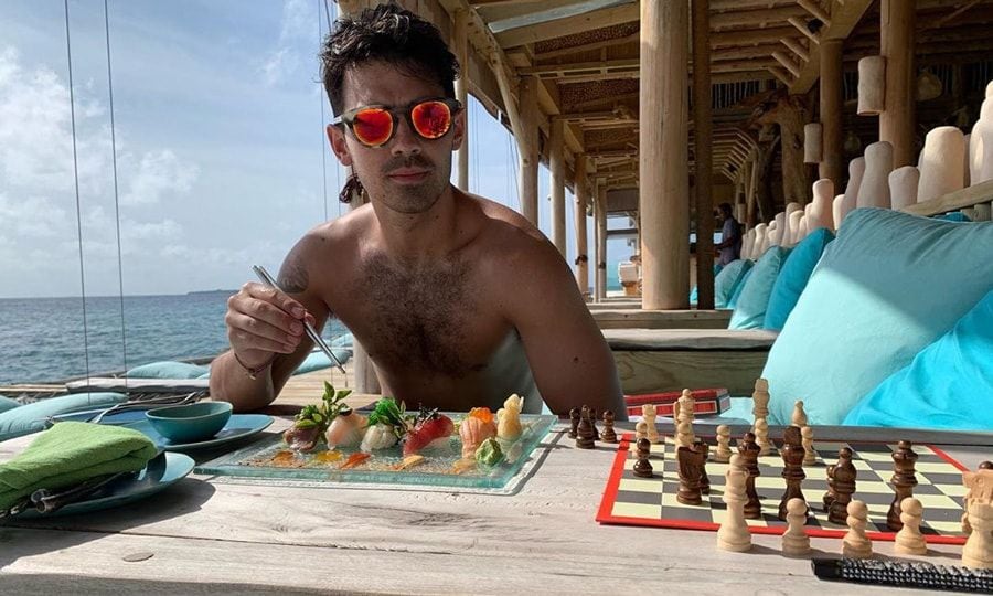 Joe Jonas 