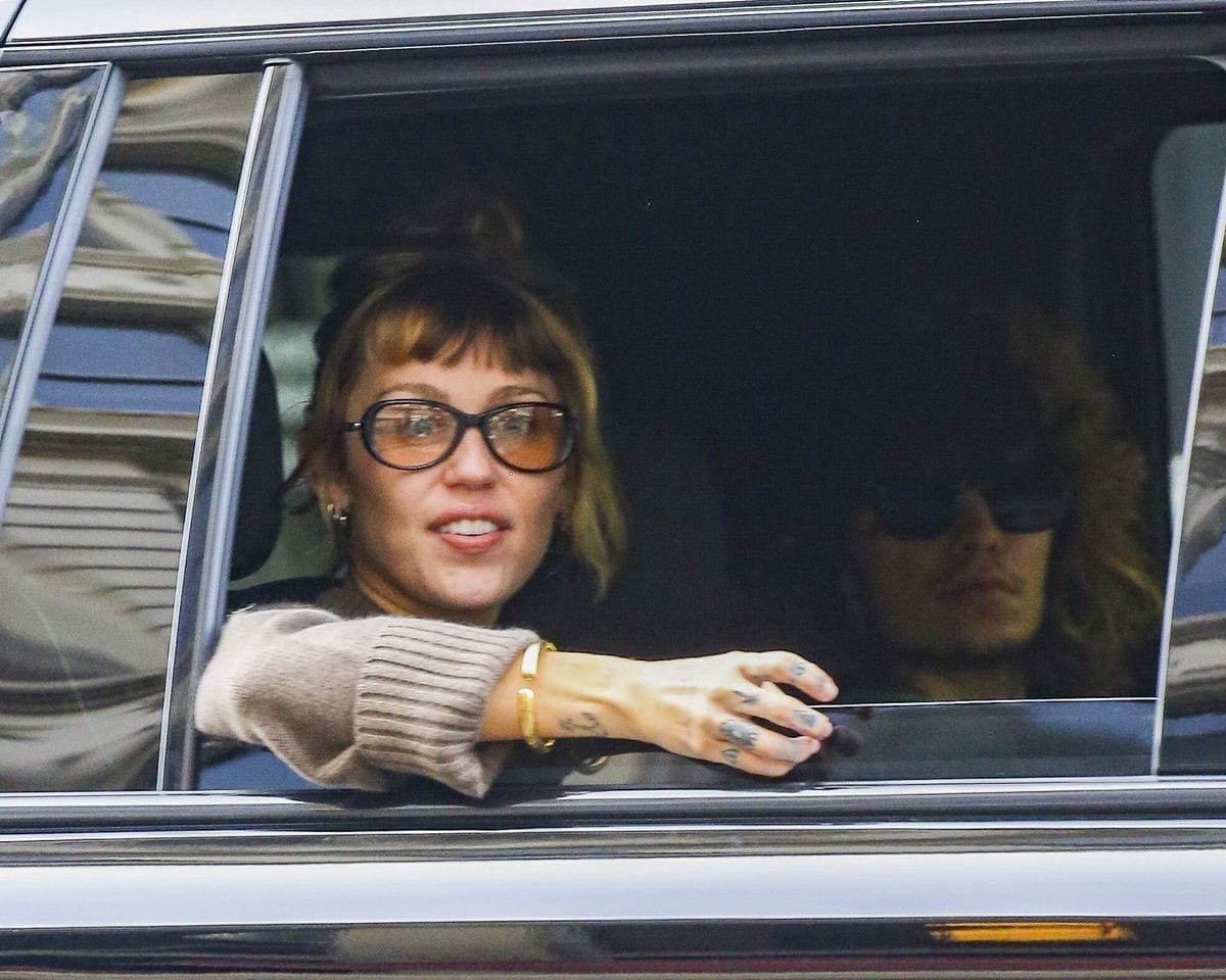 Miley Cyrus is seen enjoying a casual day out in New York with boyfriend Maxx Morando on Easter Sunday, as the couple keeps things low key while out and about.