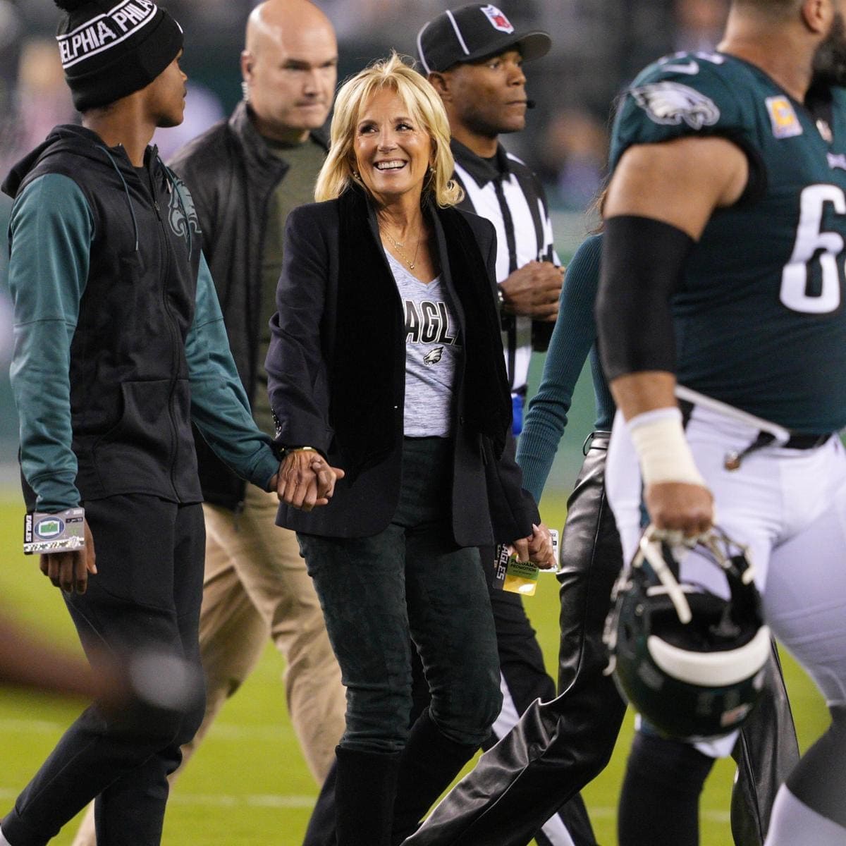 NFL: OCT 16 Cowboys at Eagles
