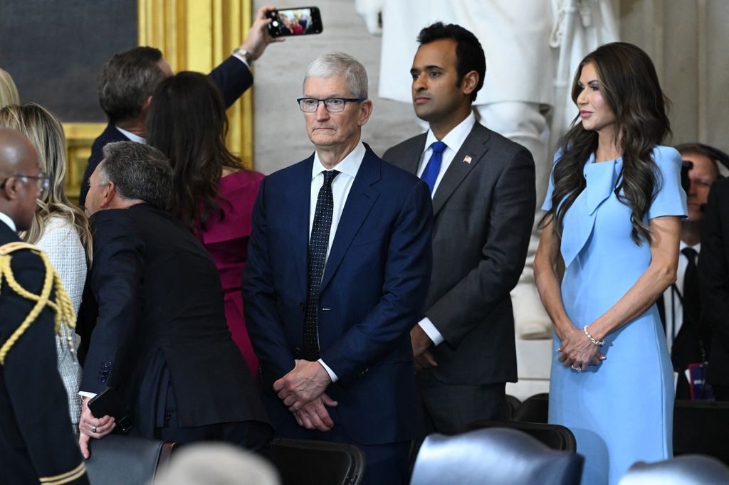 From Elon Musk to Jeff Bezos and Lauren Sánchez: All the guests at Donald Trump’s second inauguration [Updating]