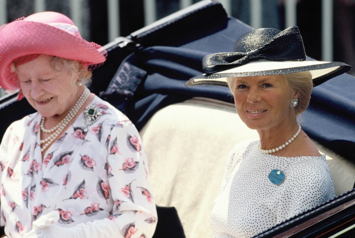 The Queen Mother and the Duchess of Knet in 1989